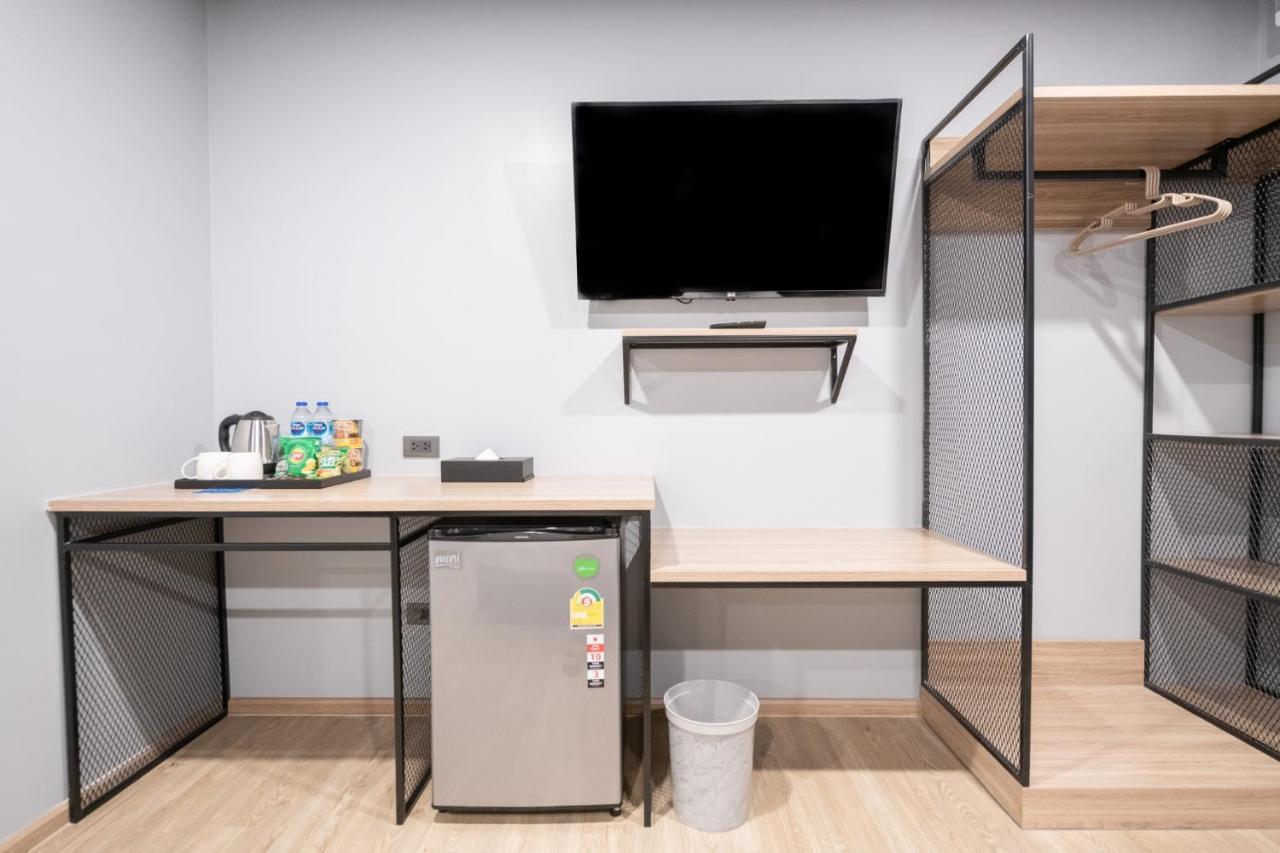 Oblique Apartment - ออฟบลิค อพาร์ทเมนท์ Нонтхабури Экстерьер фото