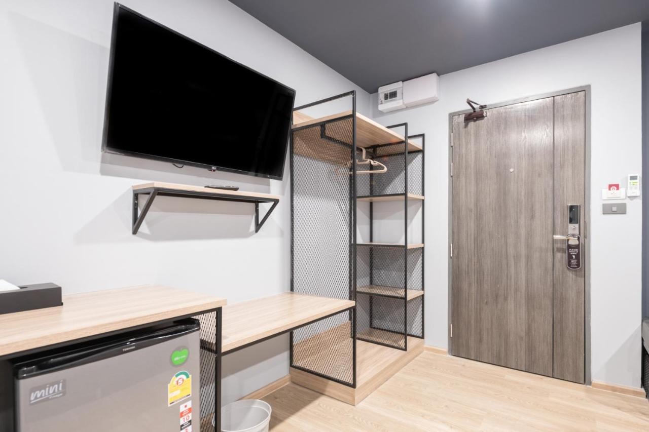 Oblique Apartment - ออฟบลิค อพาร์ทเมนท์ Нонтхабури Экстерьер фото