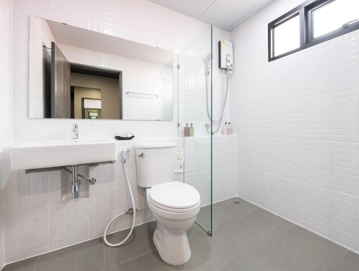 Oblique Apartment - ออฟบลิค อพาร์ทเมนท์ Нонтхабури Экстерьер фото